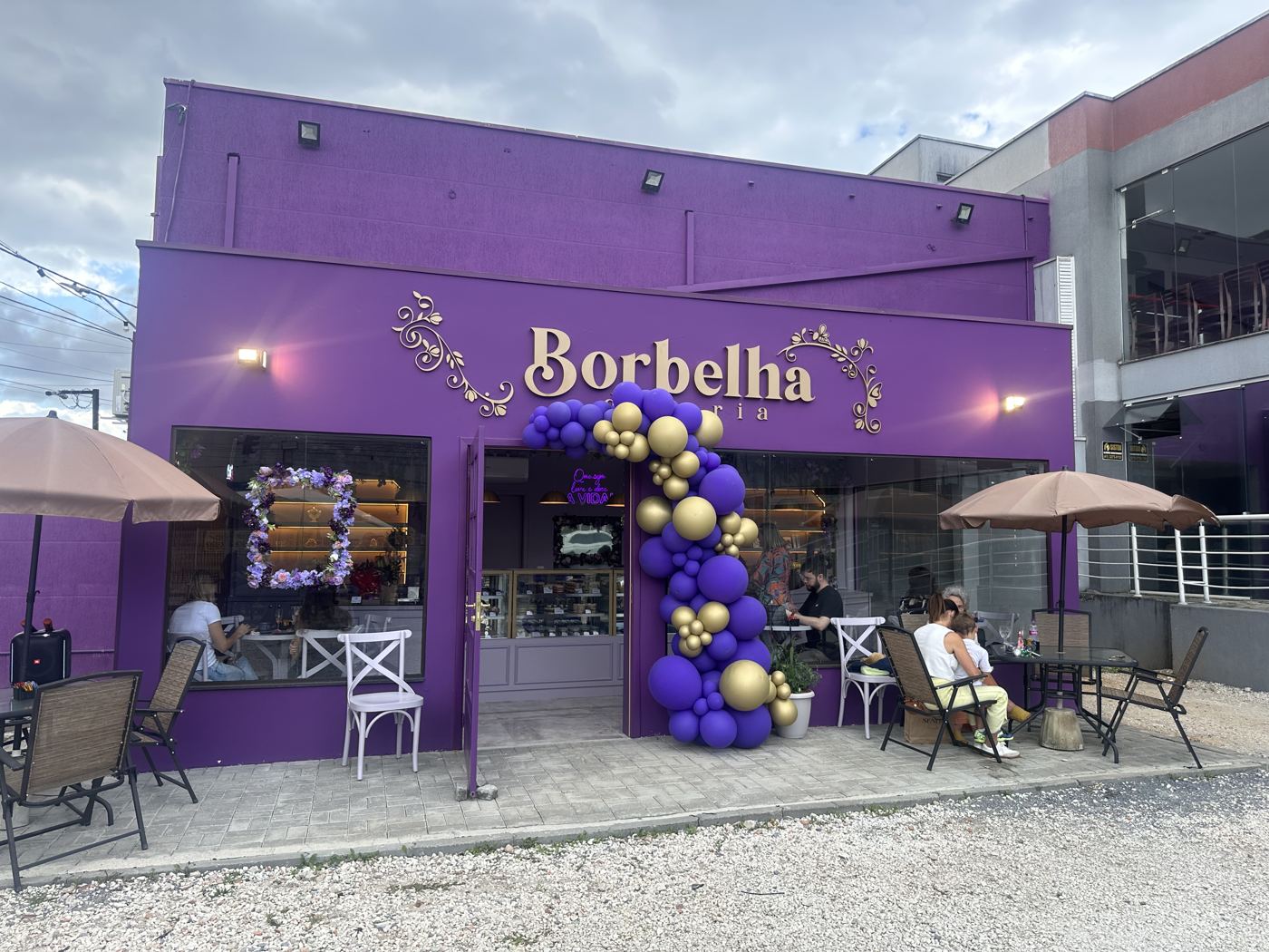 Fachada da Borbelha Doceria
